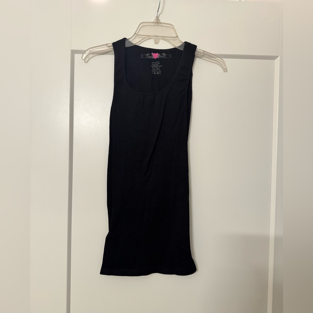 Long-line stretch ribbed tank top